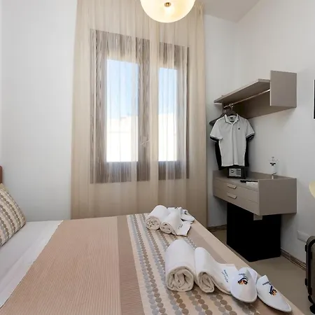 A Casa Di Aurora فندق مبيت وإفطار